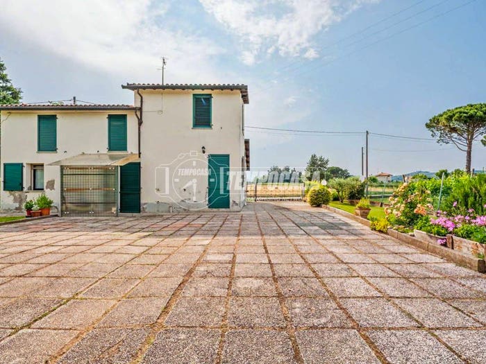 Casa quadrilocale in vendita in Via Banicelli, Villa San Giorgio In Vezzano, Brisighella