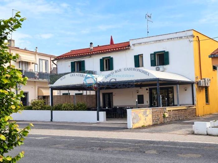 Appartamento trilocale in vendita in Via Settevene Palo, Centro, Cerveteri