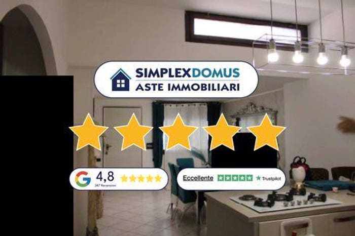 Appartamento trilocale in vendita in via San Pietro, Nocera Inferiore