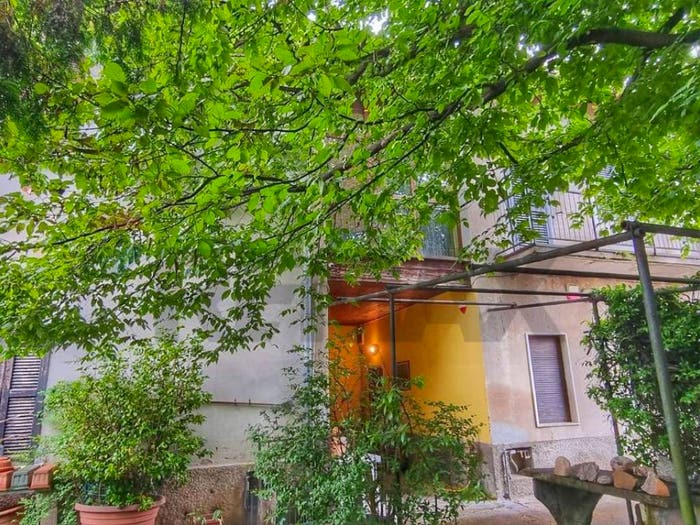 Appartamento con 6 locali in vendita in Centro, Camparada