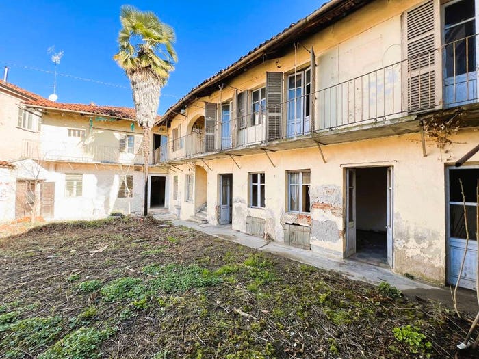Casa in vendita in Via Monte di Pietà, Centro, Bra