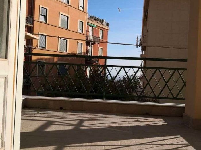 Appartamento quadrilocale in vendita in Via Aldo Acquarone, Castelletto, Genova