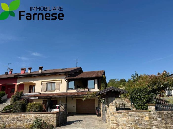 Casa con 5 locali in vendita in Centro, Agazzano