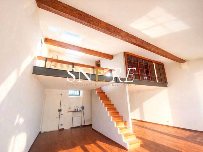 Appartamento quadrilocale in vendita in Via dei Pepi, Sant'Ambrogio, Firenze