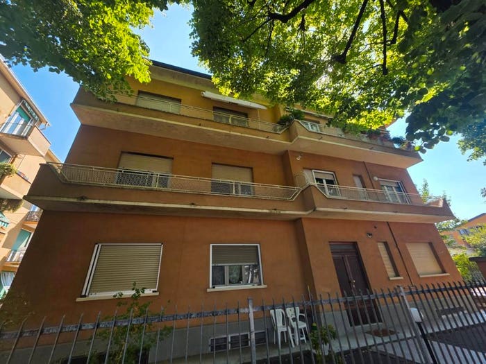 Appartamento trilocale in vendita in Via Ruggero da Parma, Pablo Prati Bocchi, Parma