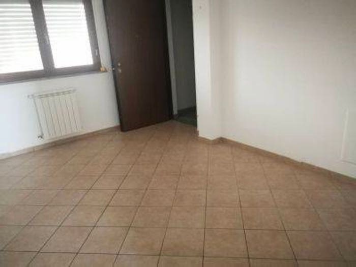 Appartamento bilocale in vendita in Via Riotta, Sant'Agabio, Novara