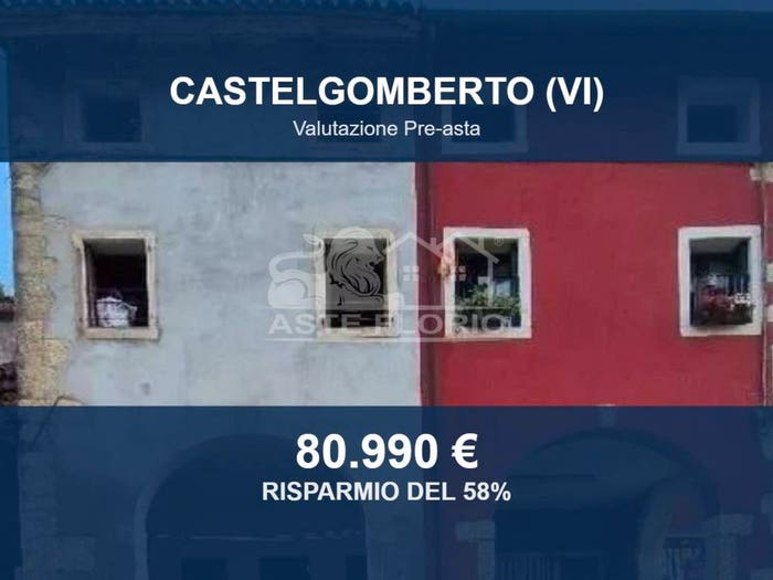 Casa con 6 locali in vendita in Contrada Nicoletti, Centro, Castelgomberto