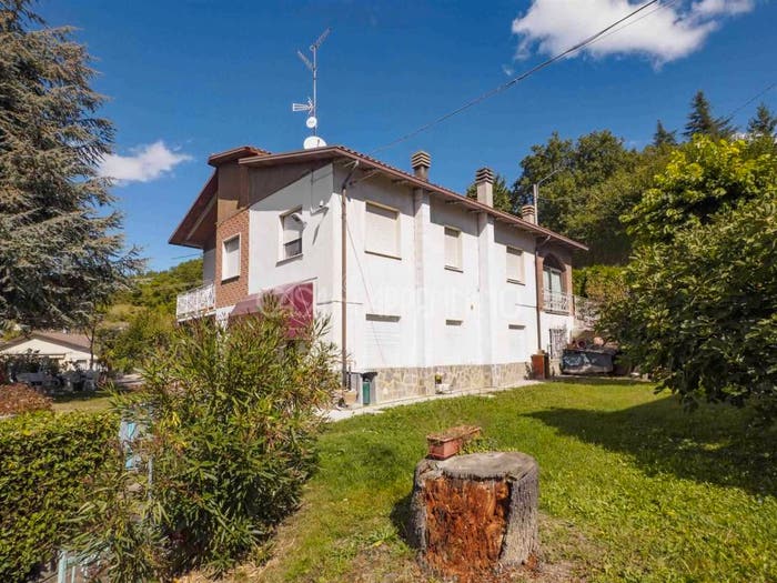Casa con 6 locali in vendita in Monchio, Palagano