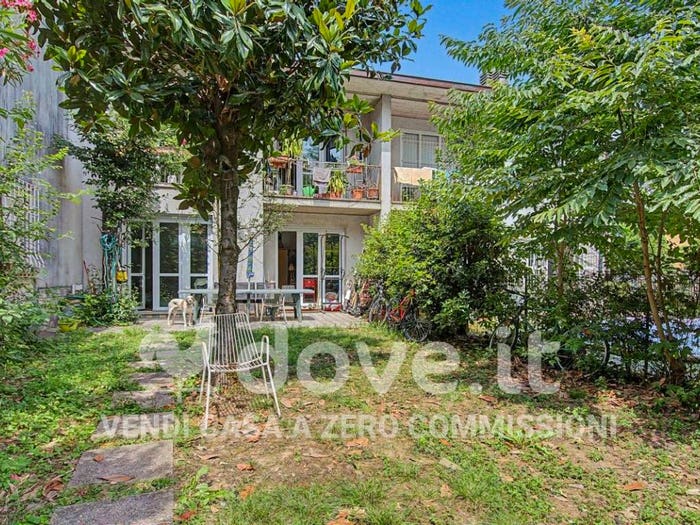 Casa con 5 locali in vendita in Via Cesario Minali, Colognola, Bergamo