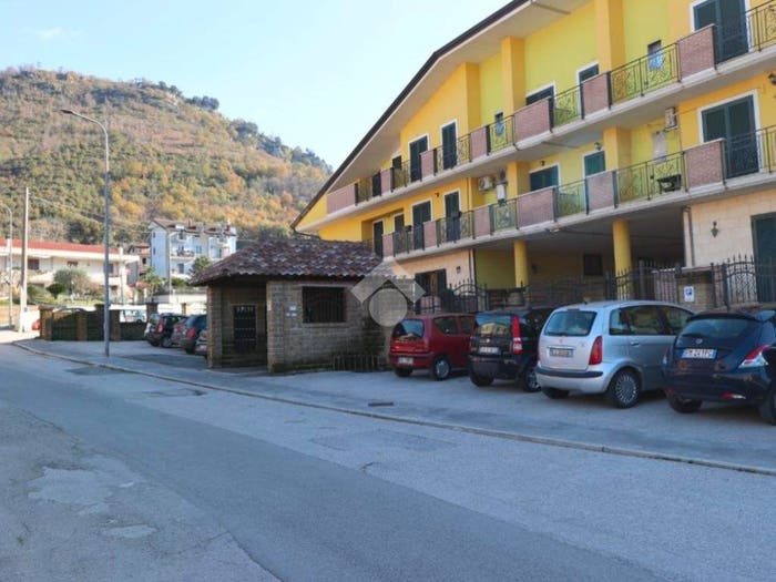 Appartamento quadrilocale in vendita in Via Pellegrino Federici, Piazza Di Pandola, Montoro