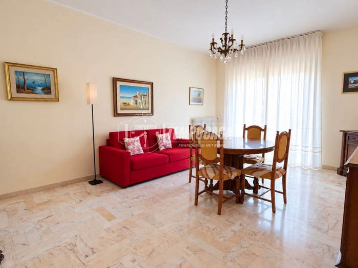 Appartamento trilocale in vendita in Via Giovanni Battista Morgagni, San Faustino, Modena