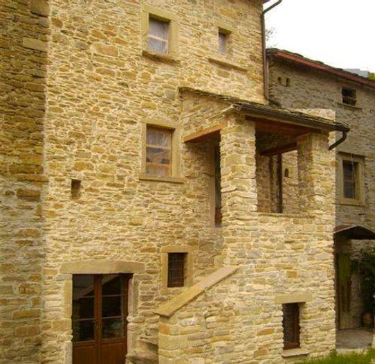 Casa quadrilocale in vendita in Strada Provinciale Borgo Pace, Centro, Borgo Pace