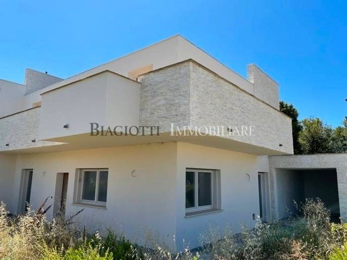 Casa con 6 locali in vendita in Montenero Basso Montenero Alto, Livorno