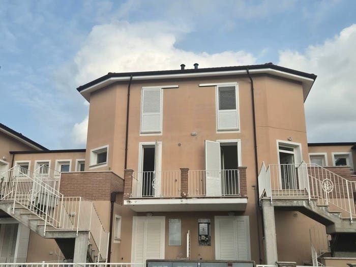 Casa quadrilocale in vendita in Santo Stefano Gambellara, Ravenna