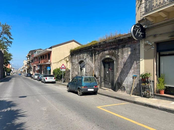 Casa quadrilocale in vendita in Via Don Luigi Sturzo, Centro, Giarre