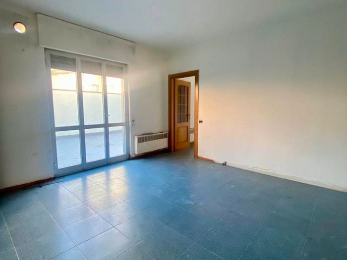 Appartamento trilocale in vendita in Caleotto, Lecco