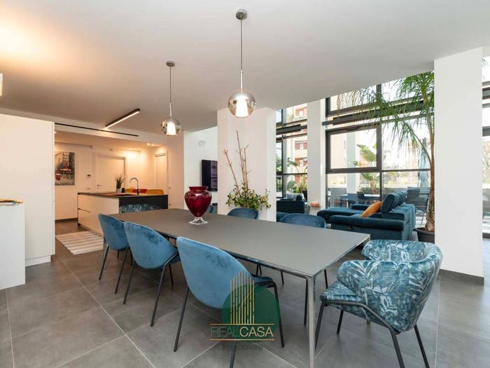 Appartamento con 6 locali in vendita in Via Antonio Pacinotti, San Carlo Stazione, Monza