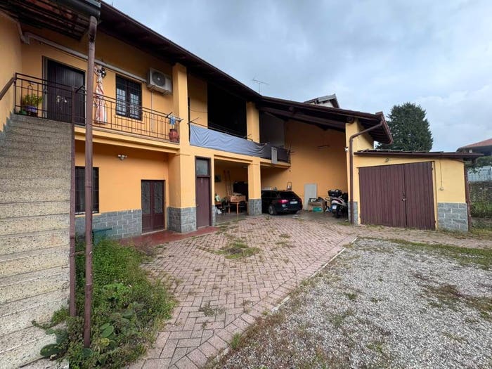 Casa con 5 locali in vendita in Via Giuseppe Verdi, Crugnola, Mornago