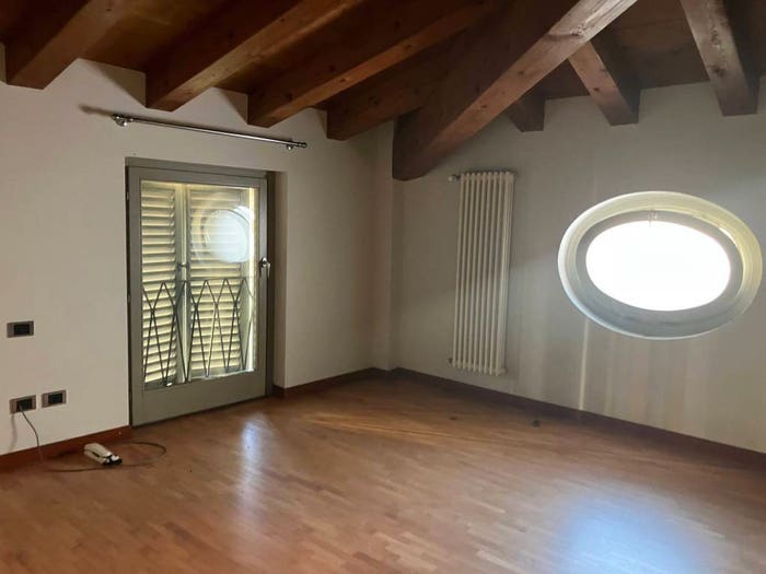 Casa quadrilocale in vendita in Via Giacomo Quarenghi, Stazione, Bergamo