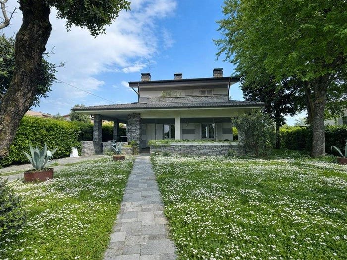 Casa con 6 locali in vendita in via meucci, Palazzolo sull'Oglio