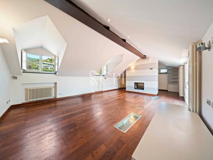 Casa con 6 locali in vendita in via milite ignoto, Centro, Alassio