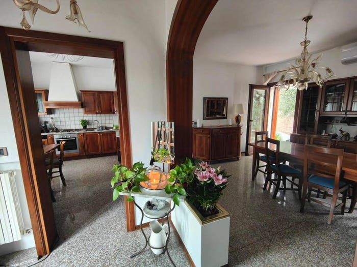 Casa con 6 locali in vendita in Via Arturo Martini, Fiera, Treviso