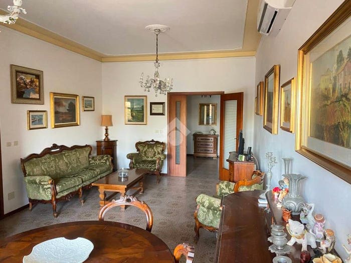 Appartamento quadrilocale in vendita in Via del Germoglio, Via Pomposa, Ferrara