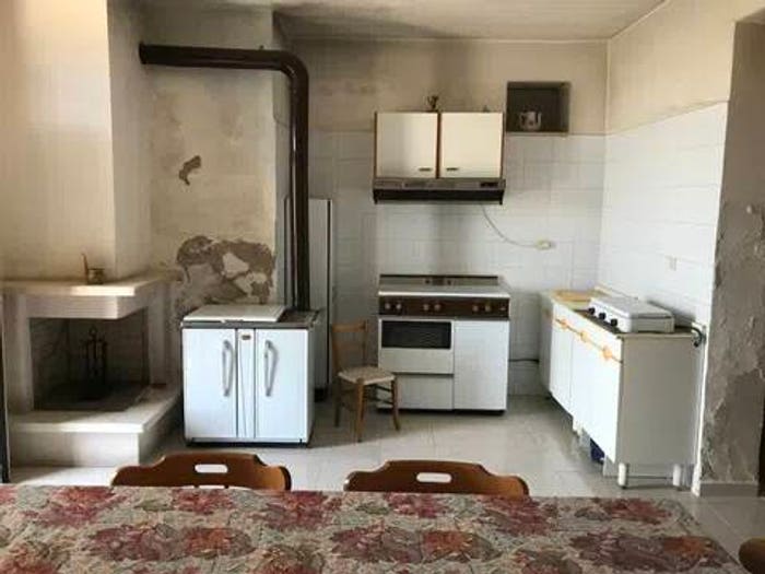 Casa con 6 locali in vendita in Via San Rocco, Centro, Pollutri