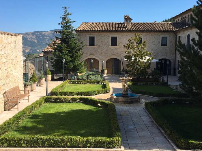Casa con 6 locali in vendita in Via Dell'Orologio, Lecce nei Marsi