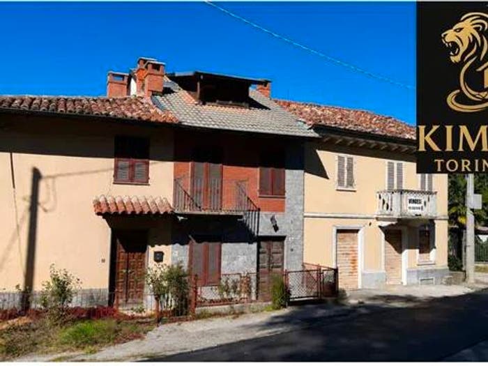 Casa con 6 locali in vendita in Via Cocconato, MoransengoTonengo