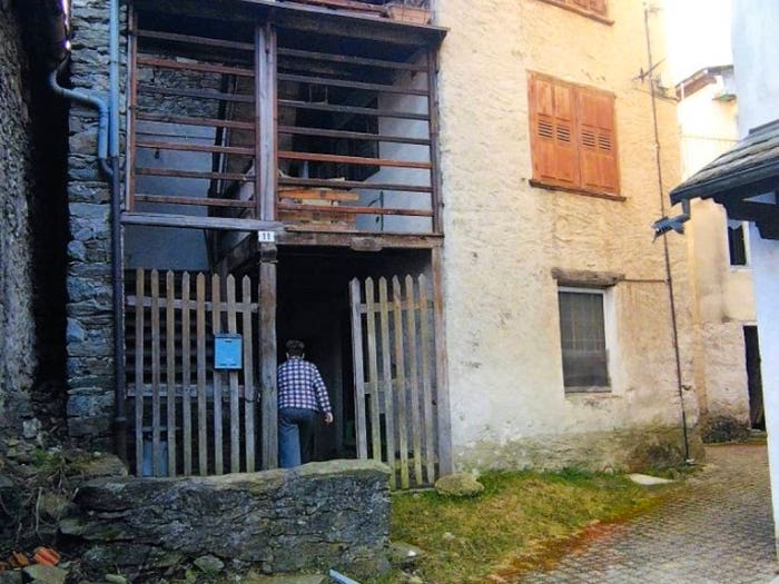 Casa quadrilocale in vendita in Via del Pozzo, Centro, Scopello
