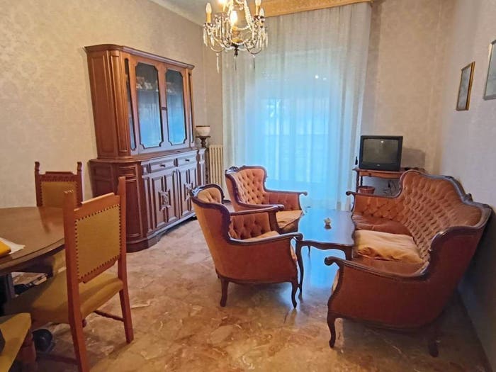 Appartamento quadrilocale in vendita in Via Isonzo, Borgo Rodi, Ancona