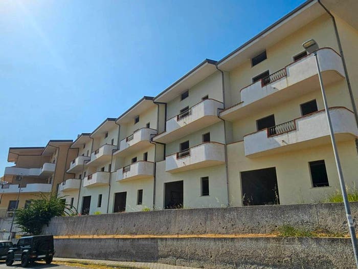 Casa con 5 locali in vendita in Viale Tommaso Campanella, Satriano
