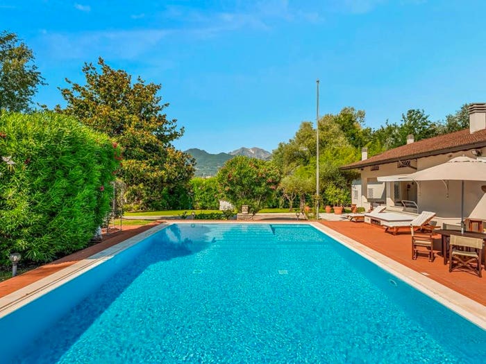 Casa con 6 locali in vendita in Via degli Olmi, Vaiana, Forte dei Marmi