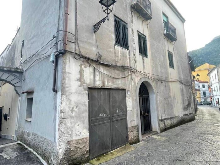 Appartamento bilocale in vendita in via fabrizio mancusi, Mercato, Giffoni Valle Piana