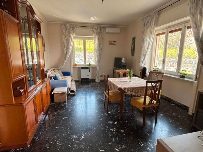 Appartamento trilocale in vendita in Via Armando Diaz, Centro, Prignano Cilento