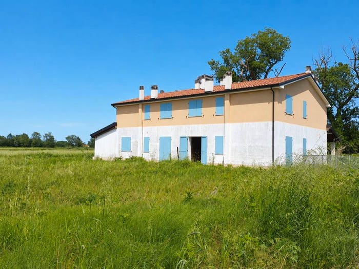 Casa con 6 locali in vendita in BellariaIgea Marina