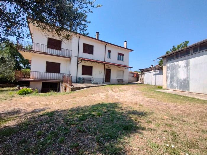 Casa con 6 locali in vendita in Via Campanile, Centro, Arce