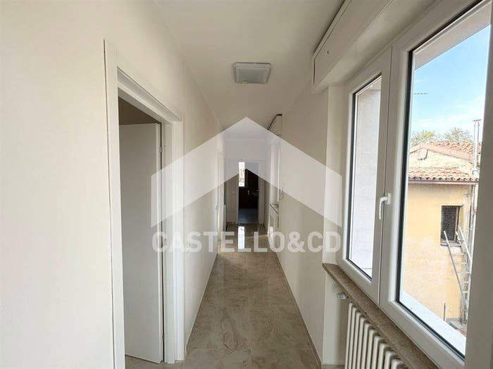 Appartamento trilocale in vendita in via colombare centenaro, Entroterra, Desenzano del Garda