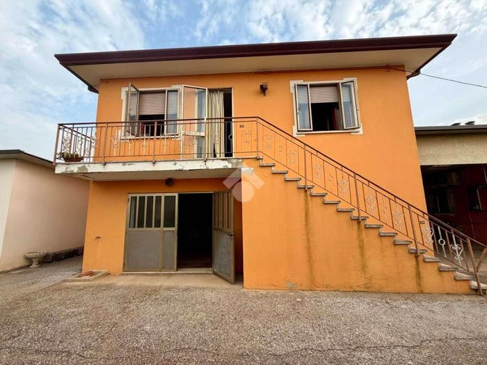 Casa trilocale in vendita in Via IV Novembre, Santa Maria D'adige, Vescovana