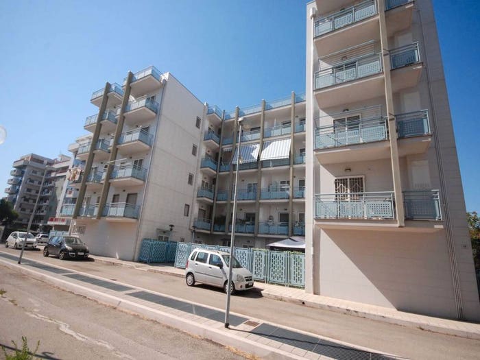 Appartamento trilocale in vendita in Via Pietrantonio Loffredo, Rione Martucci Diaz, Foggia