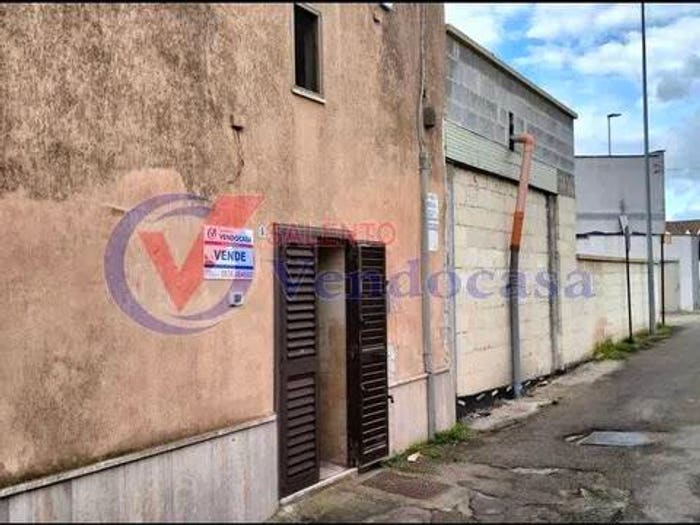 Casa bilocale in vendita in Via Chiesina, Bagnolo del Salento