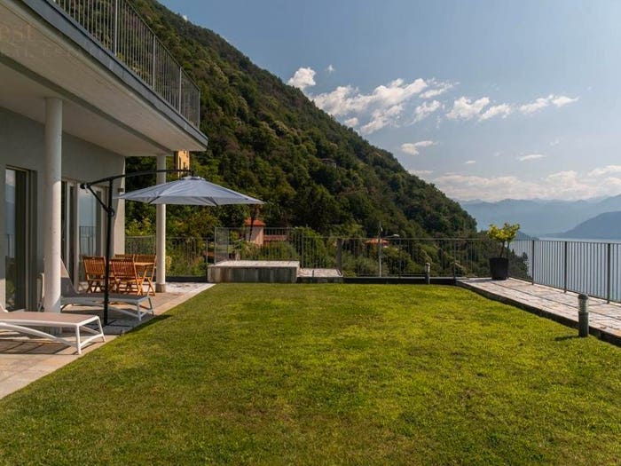 Appartamento trilocale in vendita in Via Provinciale, Centro, Argegno