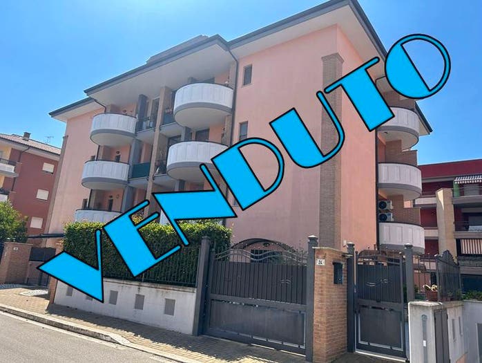 Appartamento bilocale in vendita in Via Sofia, Semicentro, Aprilia