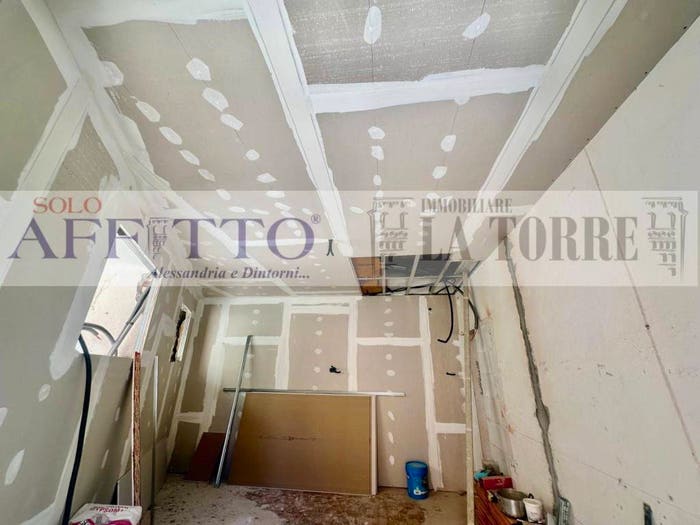 Appartamento bilocale in vendita in Centro, Rocchetta Ligure