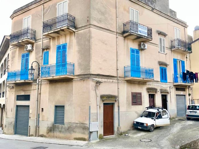 Appartamento con 6 locali in vendita in Corso Vittorio Emanuele, Burgio