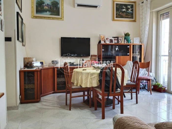 Appartamento trilocale in vendita in Via ASPROMONTE, Giostra, Messina