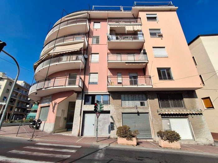 Appartamento bilocale in vendita in Via Paolo Boselli, Centro, Taggia