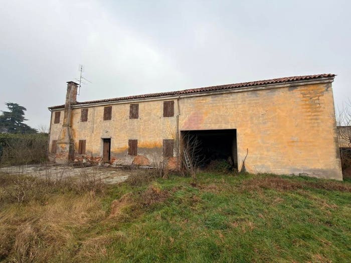 Casa con 5 locali in vendita in Via Frassenelle, Zona Manfredini Rivadolmo Pesare, Este