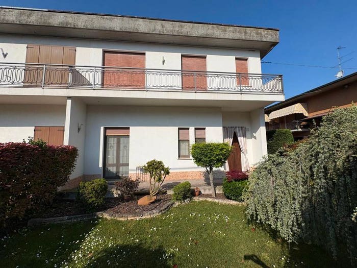 Casa con 6 locali in vendita in Centro, Gazzo Veronese
